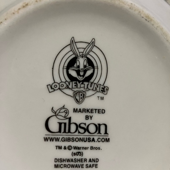 Gibson Looney Tunes Tasmanian Devil Bowl and Plate - Picture 3 of 9
